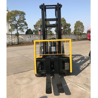 4.5ton Counterbalanced Diesel Forklift Truck Tcm Model Ce ISO Mitsubishi S6s Engine