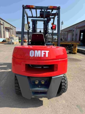 5000.000kg Package Gross Weight Diesel Forklift 4 Ton with Automatic Transmission