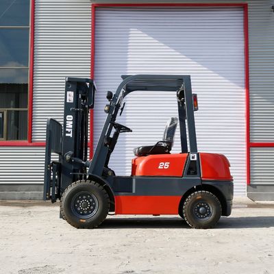 3000-7000mm Lift Height 2.5 Ton Diesel Forklift Truck with Free Lift and OEM Parts