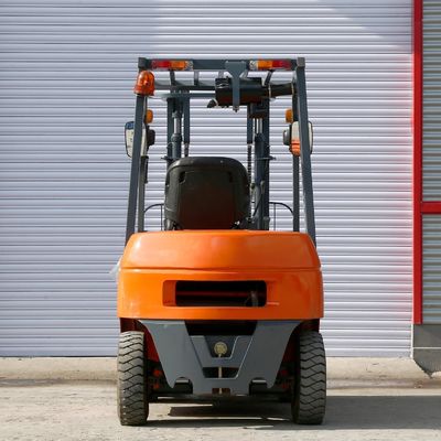 2.5 Ton 4-Wheel Diesel Forklift Truck with Euro II/III/IV and Us EPA Emission Standard