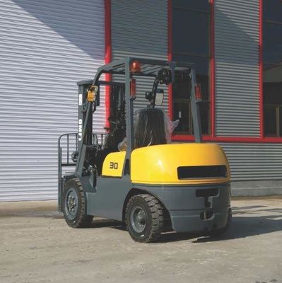 3000kg Diesel Forklift with Mitsubishi S4s Engine Lift Height 3000-7000mm Steel Rubber
