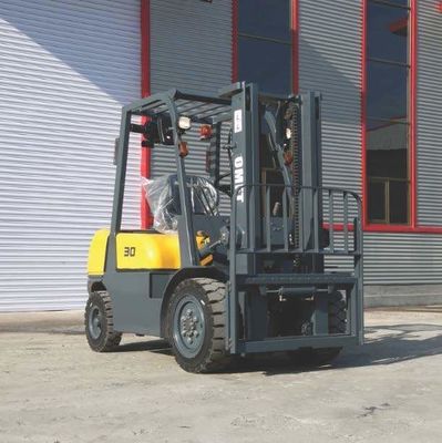 3000kg Diesel Forklift with Mitsubishi S4s Engine Lift Height 3000-7000mm Steel Rubber