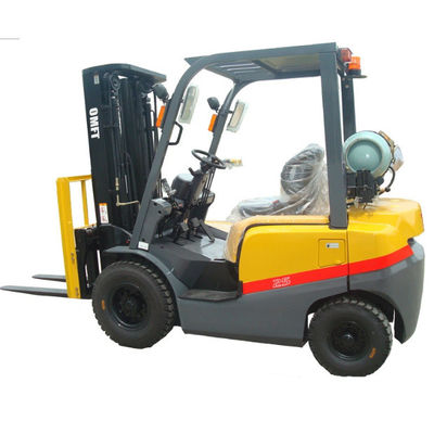 Material Handling Needs CPQY25 2.5tons Lp Gas Forklift with Japan Nissan Engnine