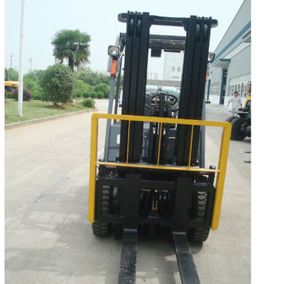 2ton LPG Forklift with Min. Turning Radius 2170mm and Lift Height 3000-7000mm