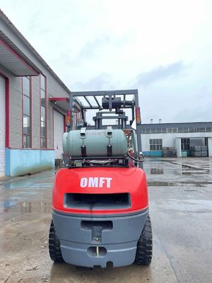 2 Ton Gasoline LPG Forklift with Chinese/Japanese Engine 3000-7000mm Lift Height