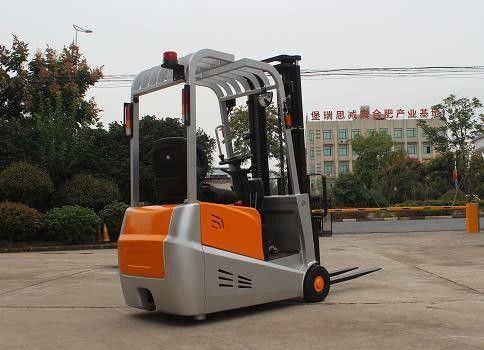 3-Wheels 1.5ton Electric Forklift with Charger 3m 3.5m 4m 4.5m 5m 5.5m 6m Mast Tcm/Linde/Yale/Toyota/Crown/Hyster/Ep/Heli/Hangcha AC Motor